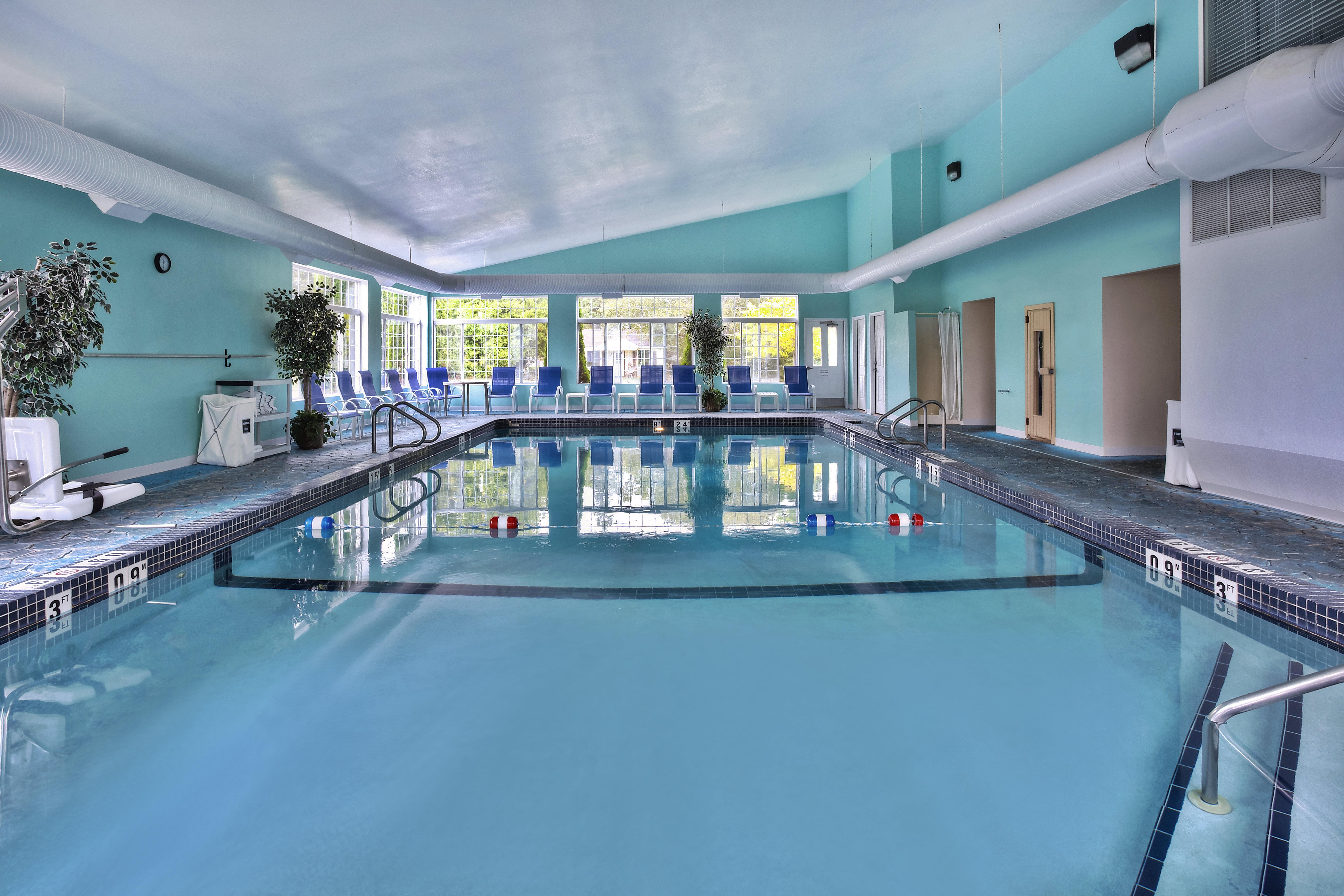 Holiday Inn Express Mackinaw City By Ihg Экстерьер фото